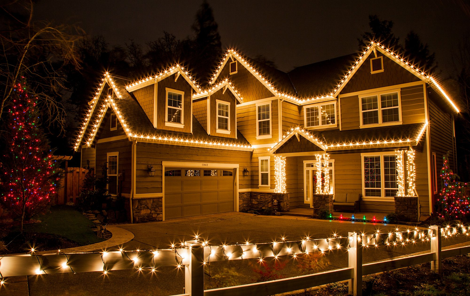 Christmas Lights: The Art and Safety